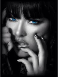 Beautiful Black And White With Color Splash Black And White Fashion Photography Heroines Pinterest White Fashion Photography Face Woman Face