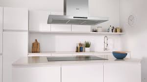 Die dunstabzugshaube ist montiert worden, und gefällt mir ich habe bei meiner küche das gleiche ärgernis (bilder meiner dunstabzugshaube bzw. Constructa Cd939850 Inselhaube