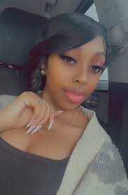 Can you add grandchildren to old photo?