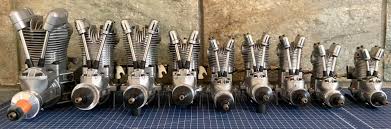 Upgraded SAITO FG-60R3 Master rod fitted with a needle bearing, run very  well since 4 years @3% lubricant, but with DCi (Direct Crankcase intake)  for optimal lubricate & cooling (SEIDEL architecture)