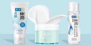 Disamping itu, produk skincare terbaik berbentuk krim ini juga memiliki kandungan mineral water yang dapat meregenerasi kulit wajah anda. 11 Produk Hada Labo Terbaik Solusi Murah Untuk Wajah Cerah