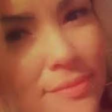 Bobbie Willett's Instagram, Twitter & Facebook