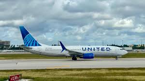 These include about 75 domestic destinations, as well as points in 70 countries in north america, south america, europe, asia, africa and oceania. United Airlines Just Made A Tiny Change And The Results Are Truly Fascinating Inc Com