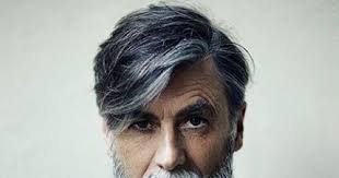 Qui est Philippe Dumas mannequin de 60 ans et star du web ?