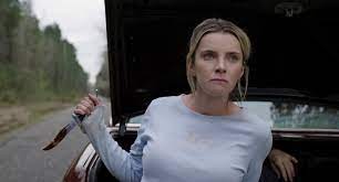 She is best known for portraying debbie liberty belle eagan in the netflix comedy series gl. Bild Zu Betty Gilpin The Hunt Bild Betty Gilpin Filmstarts De