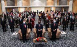 Had umur mengundi, jadi calon pilihan raya di sabah diturunkan kepada usia 18 tahun. 15 000 Jawatan Tetap Kerajaan Masih Kosong Utusan Digital