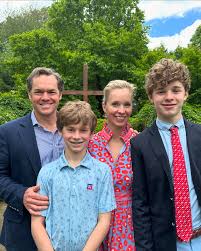 Hillary Tolle Carter (@hillarytollecarter) • Instagram photos and videos