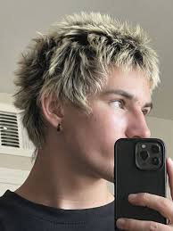 What are some good barbers in Hartwell, Georgia?