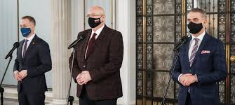 2) umorzenie części subwencji z tarczy finansowej pfr dla mśp dla sektorów objętych restrykcjami konferencja premier mateusz #morawiecki: Luka Vat Wspolny Wniosek Lewicy Ko I Psl O Informacje Premiera Ws Stanu Finansow Publicznych