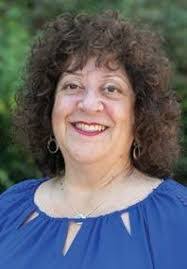 Shelly Bobb's Instagram, Twitter & Facebook