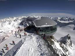 Die webcam blickt von der mittelstation hochzeiger auf die umliegenden berge. Pin On Pitztal Aktuell