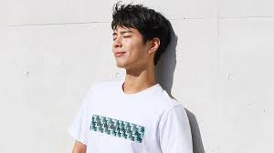 Actor park bo gum is what most girls call a complete package. Get Closer With Park Bo Gum Height Age Family Girlfriend Profile And Kim Yoo Jung