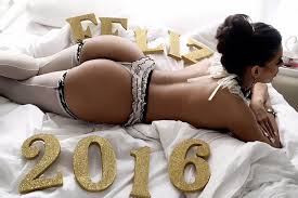 Avoir les plus belle fesse du monde n'est pas une partie de plaisir. Public Buzz Photos Suzy Cortez Elue Plus Belles Fesses Du Bresil Vous Souhaite Une Bonne Annee 2016