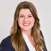 Tracy Vadnais's Instagram, Twitter & Facebook