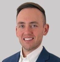 Topping Stays On at William Hill