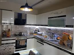 Duvar Dekorlari Ve Aydinlatmalar Ile Kimlik Kazanan Bir Ev Hamdi Beyin Sik Evi Ev Gezmesi Dekor Mutfak Ic Tasarim