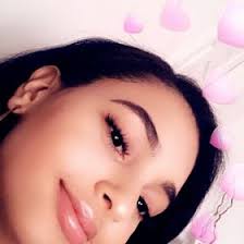 Isabella Jimenez (labebebellaklk)