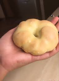 Taralli siciliani | biscotti morbidissimi glassati al limone! Ricetta Taralli Siciliani Manuela Farrugia Cuocicuoci