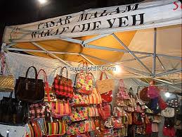 Pasar Malam Wakaf Che Yeh Kelantan Malaysia Kelantan state museum 4.2 km. pasar malam wakaf che yeh kelantan