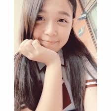 Caitlin Lim (@caitlin.lim.2025)