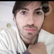 𝗦𝗖𝗢𝗨𝗧𝗜𝗡𝗚 𝗧𝗜𝗣 💡 𝗣𝗿𝗶𝗺𝗮 𝗽𝘂𝗻𝘁𝗮 & 𝗦𝗲𝗰𝗼𝗻𝗱𝗮  𝗽𝘂𝗻𝘁𝗮 Movimento corto-lungo: obiettivo attirare la marcatura "tirando  fuori" il difensore per liberare lo spazio in…