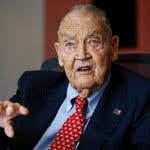 John C. Bogle, Founder of Financial Giant Vanguard, Is Dead at 89