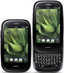 La pantalla muestra el mensaje: Palm Pre Plus Pictures Official Photos