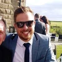 Correo electrónico y teléfono de Darby Davis