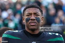 218 Miami Dolphins 37 24 Stock Photos, High-Res Pictures, and Images