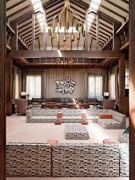 52 best rumah kampung images traditional house design. 5 Ide Ruang Tamu Lesehan Ala Arab Lihat Yuk Bang Izal Toy