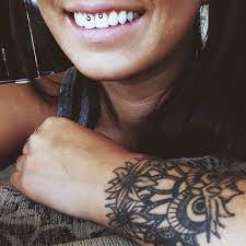 Pin By Aillen Muniz Marichal On Piercings Face Piercings Smiley Piercing Piercing