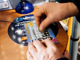 Draw, news, tickets and belgian winners for this european national lottery. Euromillions Loto Jeux De Grattage Pourquoi La Participation A Chute Pendant Le Confinement Actu