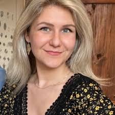 Super excited and grateful to announce I will be starting my career at  Stryker as a Spine Sales Associate!