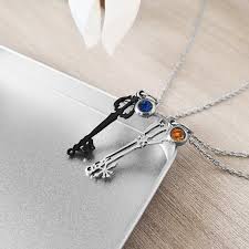 Oathkeeper & oblivion keyblades in kingdom hearts 3. Kingdom Hearts Necklace Geekery Oblivion And Oathkeeper Etsy