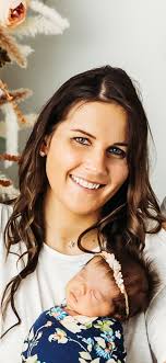 Photo editor to insert person into family picture?