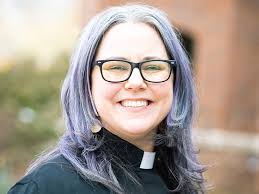 Elizabeth Rawlings's Instagram, Twitter & Facebook