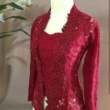 Penggunaan kebaya dengan model kutu baru bisa berupa kebaya yang polos tanpa ada detail apapun. 21 Kebaya Ideas Kebaya Kebaya Lace Kebaya Brokat