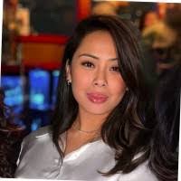 Tamara Markland's Instagram, Twitter & Facebook