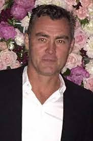 Diane Twigg's Instagram, Twitter & Facebook