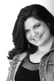 Hillary Brown's Instagram, Twitter & Facebook