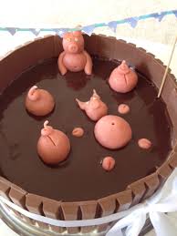 Bei bedarf zusätzliche kondensmilch einrühren, bis die konsistenz verteilt ist. Schweinchen Im Schlamm Torte Das Stinknormale Leben