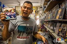 Perayaan ini juga merupakan kesempatan bagi generasi muda, terutama daripada kumpulan budaya. Kedai Muzik Klasik Masih Gah Di Seberang Jambatan Pulau Pinang Free Malaysia Today Fmt