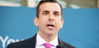 Carlos Olson's Instagram, Twitter & Facebook