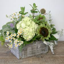 Fragrant Garden Floral Workshop With Shelley Burton Roger S Gardens Fragrant Garden Floral Home Floral Arrangements