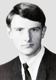 Joel Bush's Instagram, Twitter & Facebook