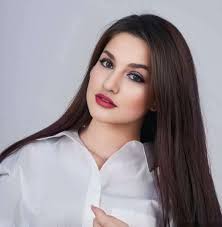 Princess Leonor New pic 😍📷 Fan's would you like princess Leonor 💕 Voting  in comment box 🎁: https://urlgo.in/pog4o