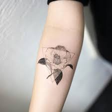 Camellia Flower Tattoo By Hongdam Tattoo Design Idea Inspiration Black And White Geometric Floral Arm Placement Minimalist Tattoo Tattoos Geometric Tattoo