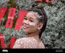 Max mara immagini e fotografie stock ad alta risoluzione