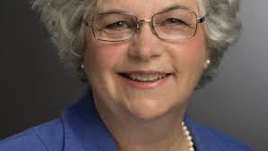 Kathryn Hankins's Instagram, Twitter & Facebook