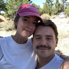 Sydney Howard and Dana Tuttle's Wedding Website